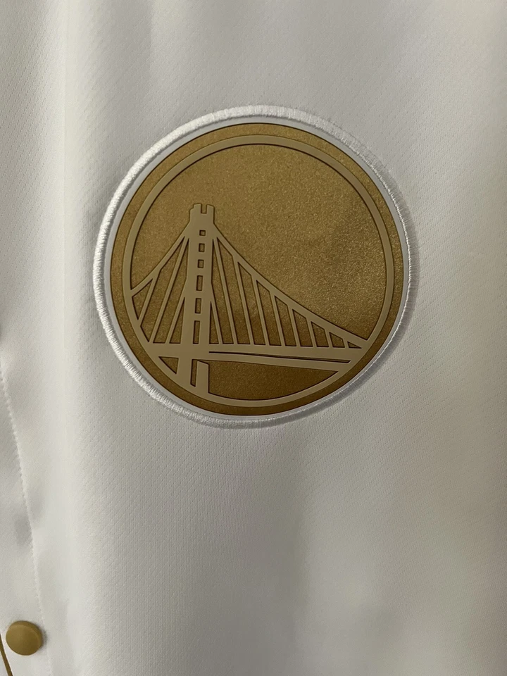 Nike GS Warriors 2022 Champions Ring Night Ceremony Showtime Jacket Size Large - Image 3 of 4