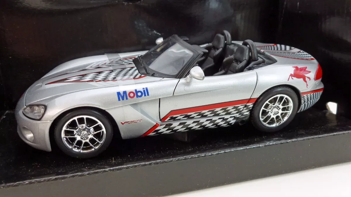 Maisto best sale dodge viper