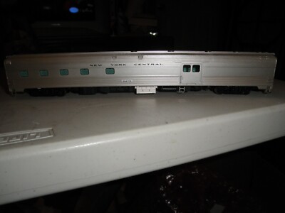 New York Central  - Budd baggage/ dorm  # 8975