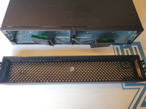 *Damaged Case* APC Smart-UPS Uninterruptible Power Supply Battery Pack **NO BATT - Picture 3 of 7