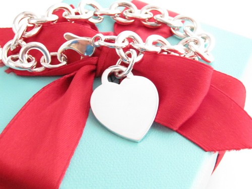 Tiffany & Co Silver 925 Heart Tag Charm Pendant 7.5" Bracelet - Picture 2 of 8