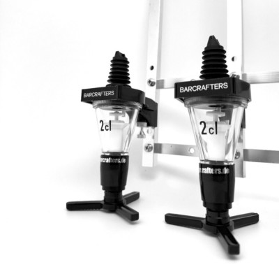 BARCRAFTERS Spirituosen Dosierer  2 cl + 2er Flaschenhalterung Wandhalter TOP