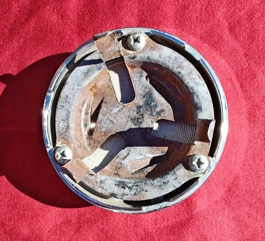 Pontiac Bonneville Catalina 1965 1966 botón bocina increíble usado Foto 3 de 3