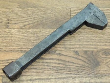 1921 H and E WRENCH Co. NEW BEDFORD, MASS 10” QUICK ADJUST NUT WRENCH-HAND TOOL