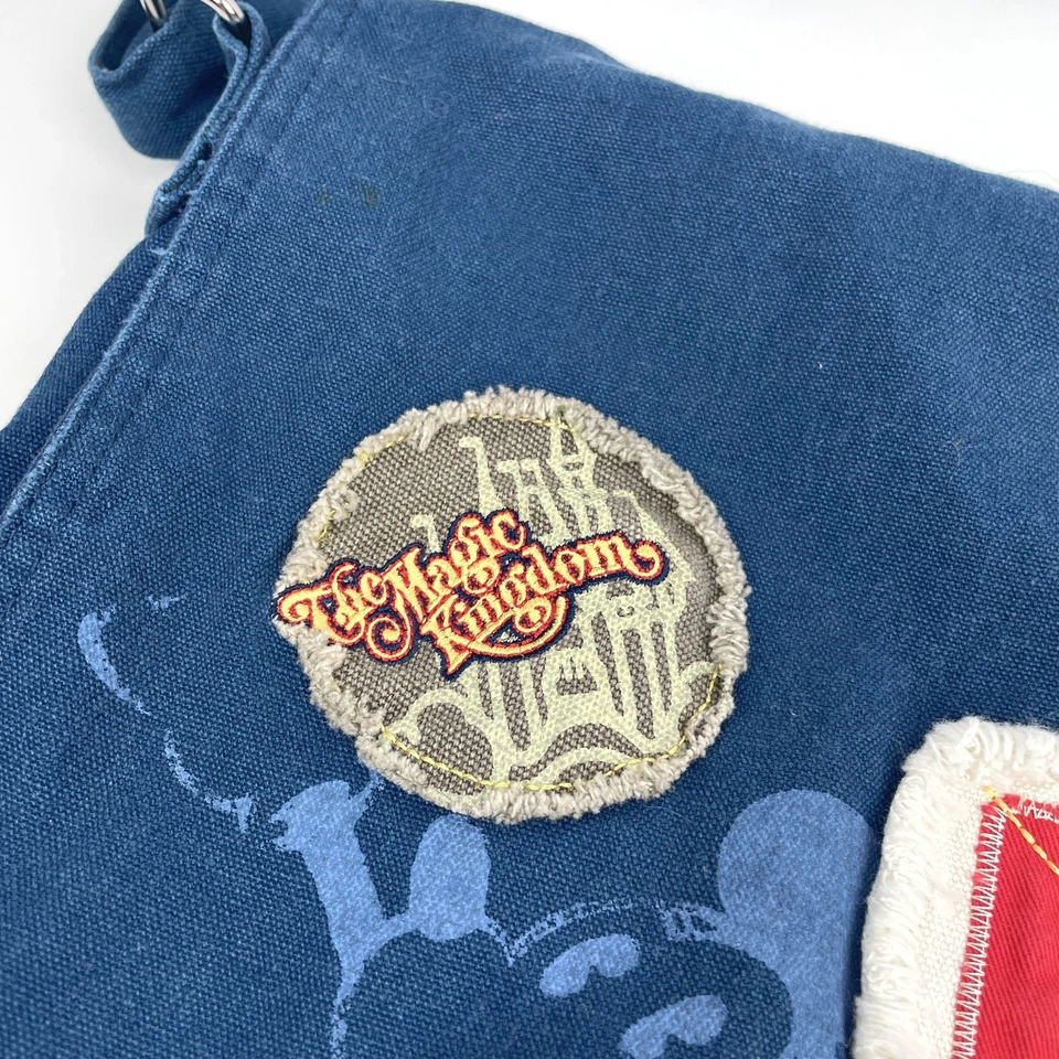 Bolso Mensajero Walt Disney World WDW 40 Aniversario Mickey Mouse Azul Denim Foto 4 de 4