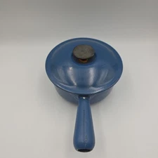 Vtg Sauce Pan Blue w/ Lid #16 Hollow Handle Cast Iron Enamel