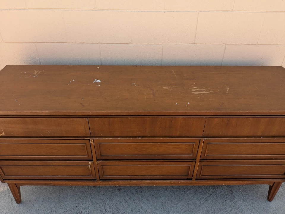 Vintage Mid-Century Modern MCM 9 Drawer Dresser Credenza - Image 2 of 4