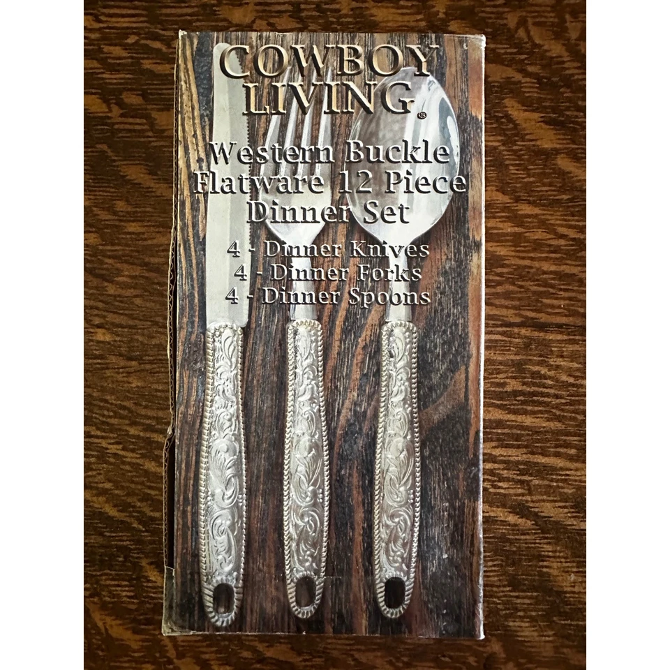Juego de cena de cubiertos de acero inoxidable con hebilla Western (juego de 12 piezas) de Cowboy Living Foto 4 de 4
