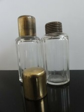 Ancien rare lot de deux flacons parfums en cristal années 1800 bouchon à vis doré