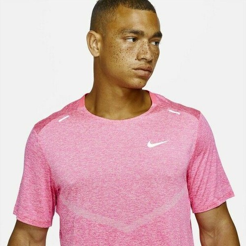 pink nike tee shirt