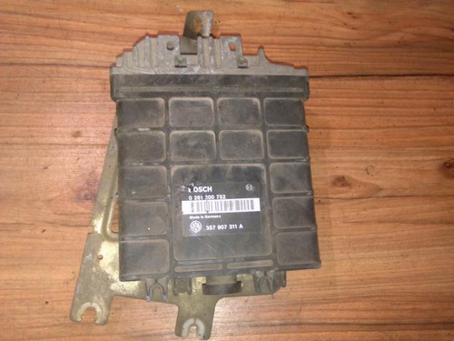 0261200752 Motormanagement, Steuergerät, ECU  357907311a Volkswa DE117477-55