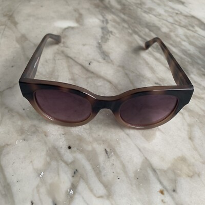 ?AUTH BCBG Vintage CAT EYE SUNGLASSES ? BCBG BCBGENERATION 1052 CAT EYE SUNGLASSES 100% UV/UVB  main image 2