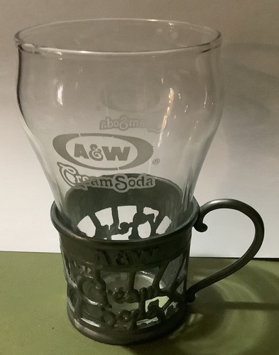 Set of 4 Vintage A&W Cream Soda Fountain Glasses with Metal Holders