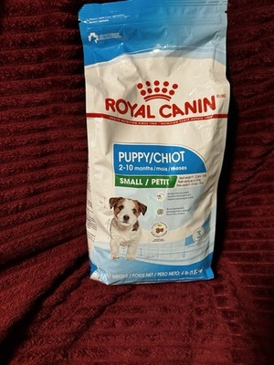Royal Canin Puppy Small Breed Dry Dog Food, Chicken, Naturally Preserved 4 lb