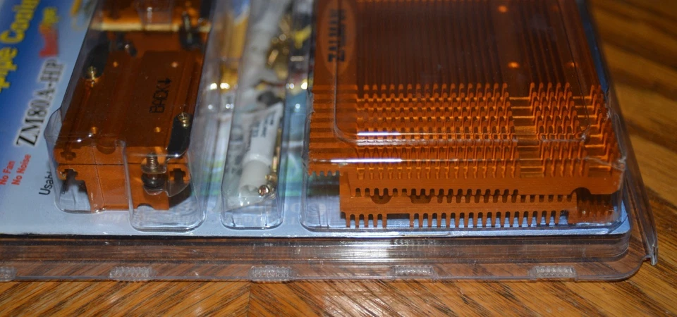 novo estoque antigo lacrado Zalman ZM80A-HP VGA Heatpipe Cooler - Imagem 4 de 4