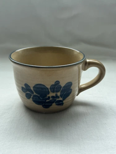 Vintage Pfaltzgraff Folk Art Pattern Tan And Blue Coffee Mug M525