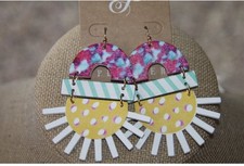 LOTE A GRANEL 12 pares de pendientes de diseño de saqueo - nuevos en tarjeta - kit de inicio de revendedor