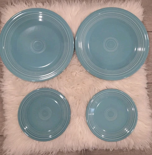 Fiestaware Homer Laughlin Turquoise LLC 2 Dinner Plates 2 Salad Plates