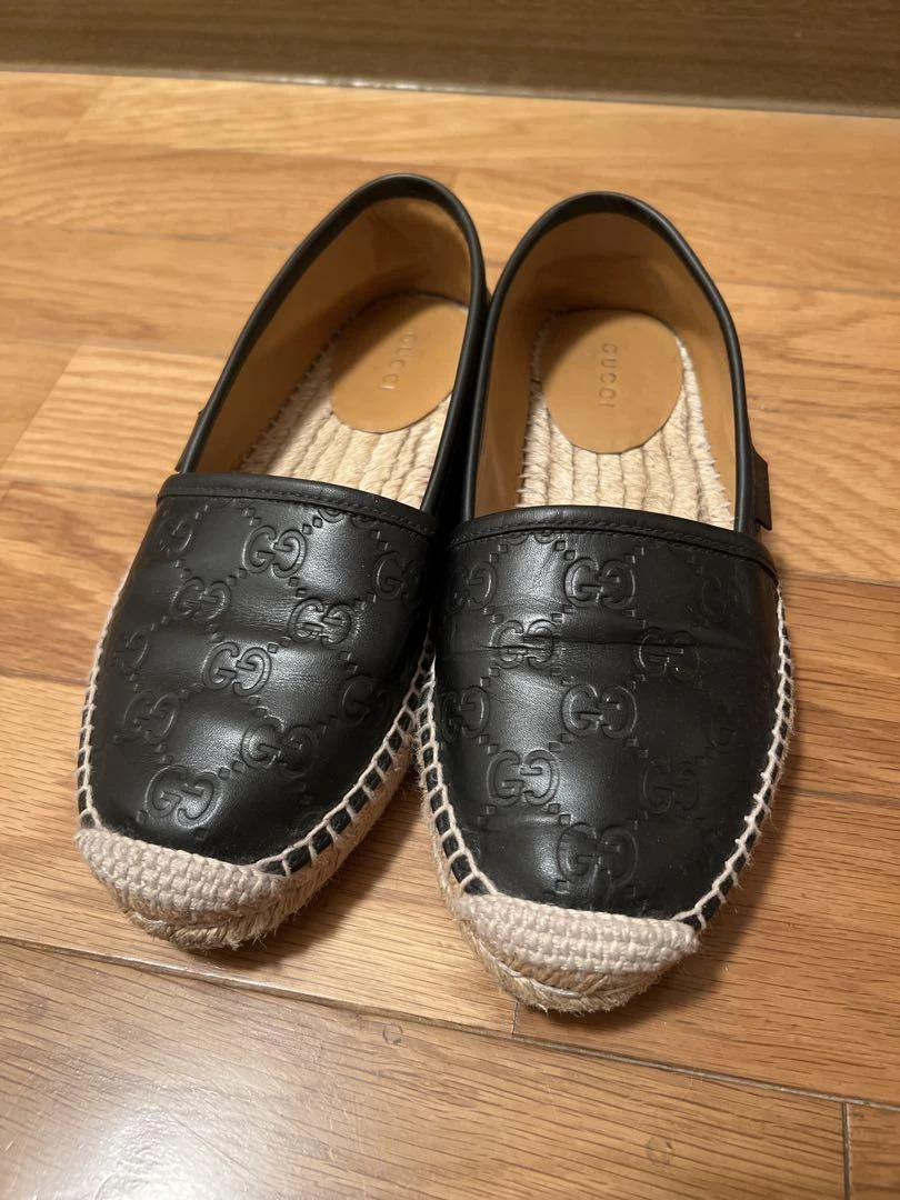 Gucci Espadrilles Chaussures à enfiler Motif GG Cuir Noir Taille 34 US Environ 4 Occasion 