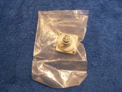 New Honeywell V5306B1199 LP Gas Valve Regulator Adj 8-12'' WC V5306B
