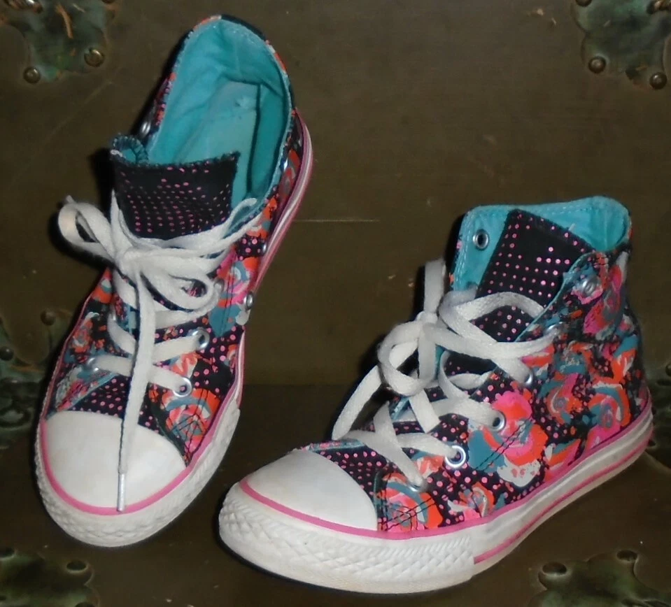 Girls store orange converse