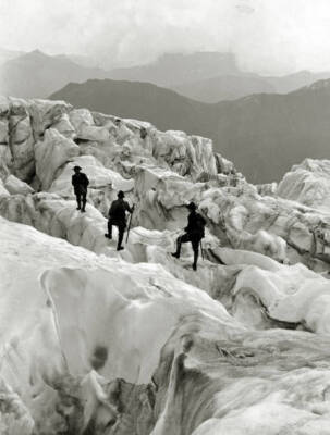 France Three climbers pictured on the Bossons Glacier on Mont Blanc Old Photo