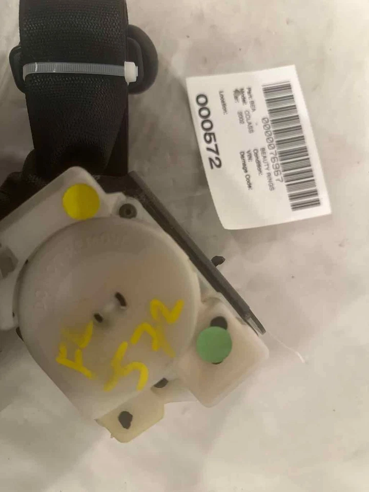 2002 - 2005 MERCEDES BENZ C230 Front Seat Belt Left Driver Side 2.3L 4 Cylinder - Image 4 of 4