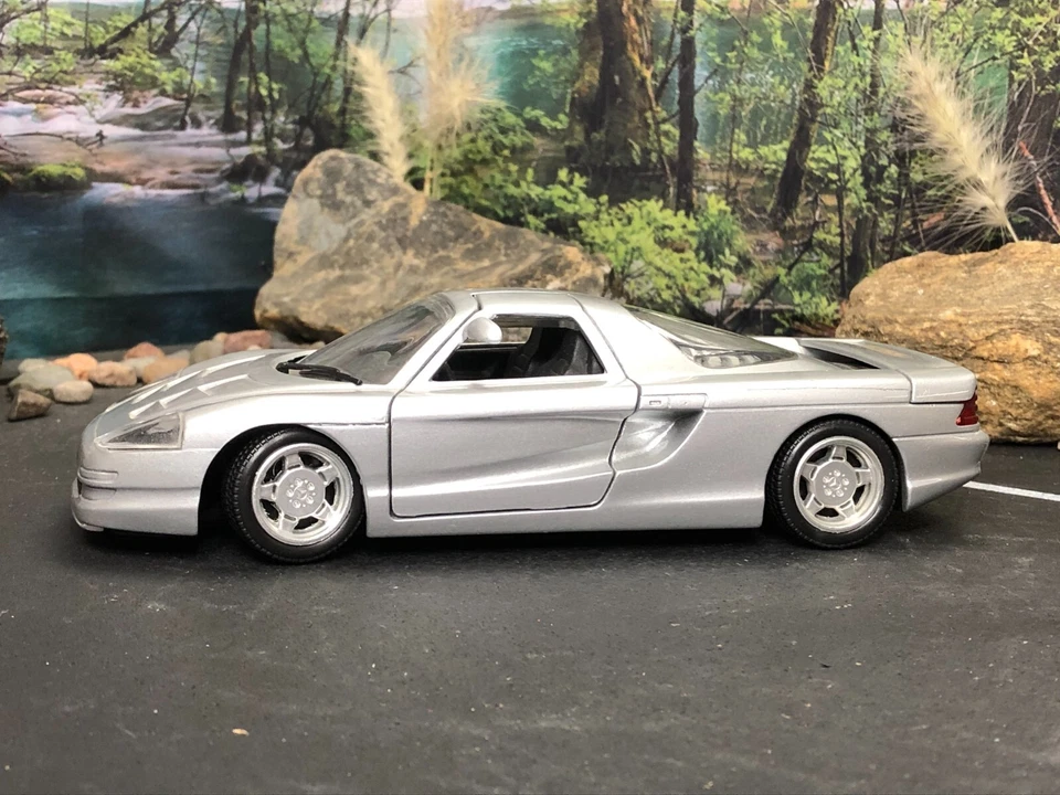Imperfect 1:24 Diecast Car Guiloy Spain SILVER MERCEDES BENZ C112 No Box AS-IS - Image 2 of 4