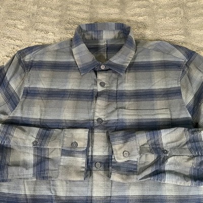 Lululemon Mens Mason Peak Flannel Long Sleeve Button Down Shirt Blue Grey Plaid