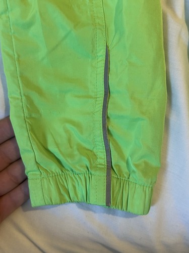 Brooks Shelter Technology Weather Resistant Lightweight Running Jacket - Size XS - Picture 15 of 16