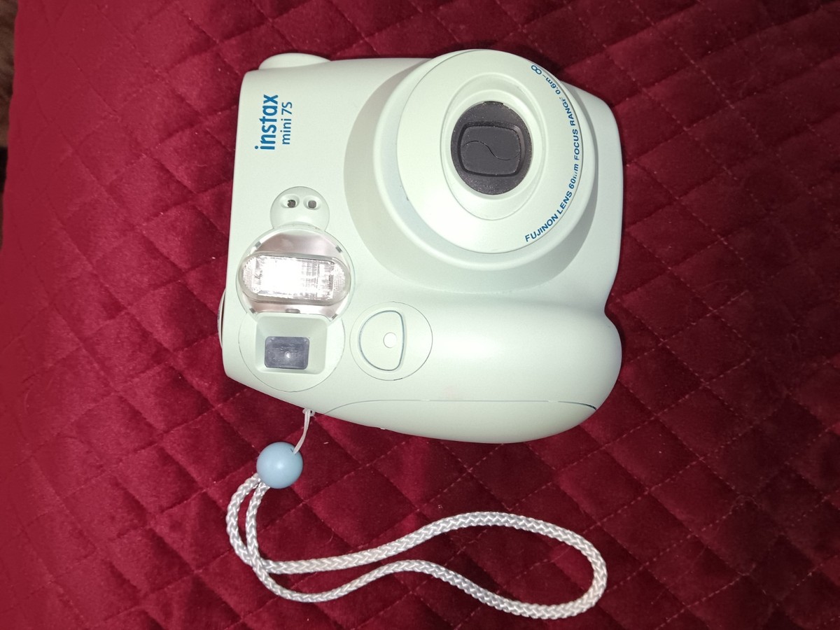 Fujifilm Instax Mini 7S Camera Light tested, works great!