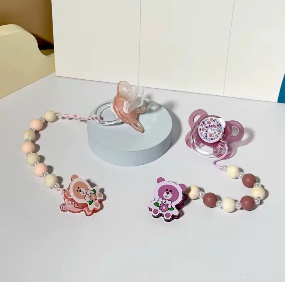 Baby silicone pacifier with chain - Image 2 of 3