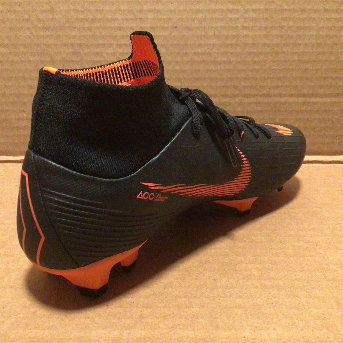 Nike Mercurial Superfly 6 Pro FG black/orange size 7 mens/8.5