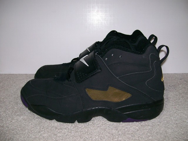 nike air diamond turf black purple gold