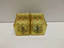LOT OF 2 NEW OLD STOCK! IDEC 10A 240V 3PDT 24V COIL RELAYS RR3B-U-DC24V
