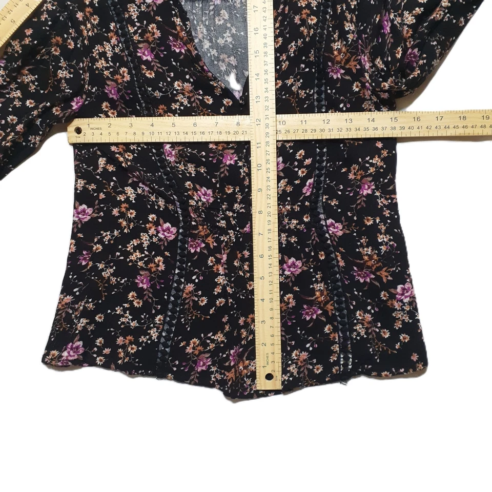 Blusa Top American Rag Cie XXS Negra Mujer Manga Larga Henley Floral Ribete Picot Foto 2 de 4