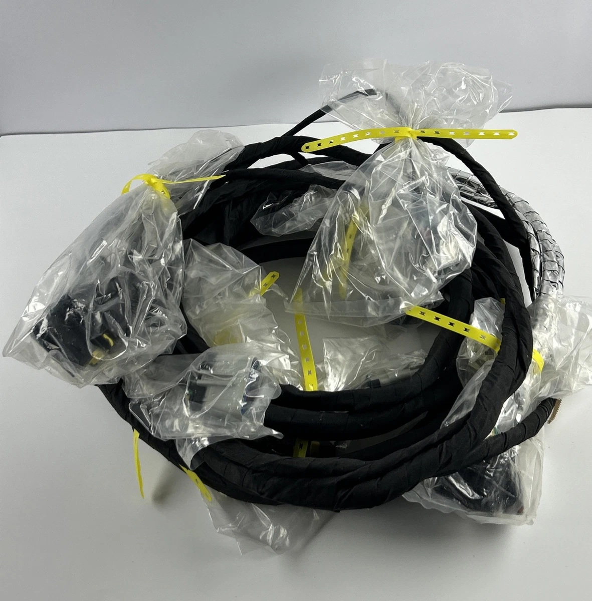 PACCAR M92-1044-31113 Rev D OEM Wiring Harness Assembly photo 9