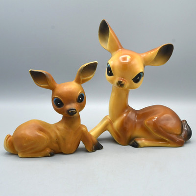 Big Eyed Deer Figures Vintage 1950s MCM Kitsch Plastic Doe Fawn