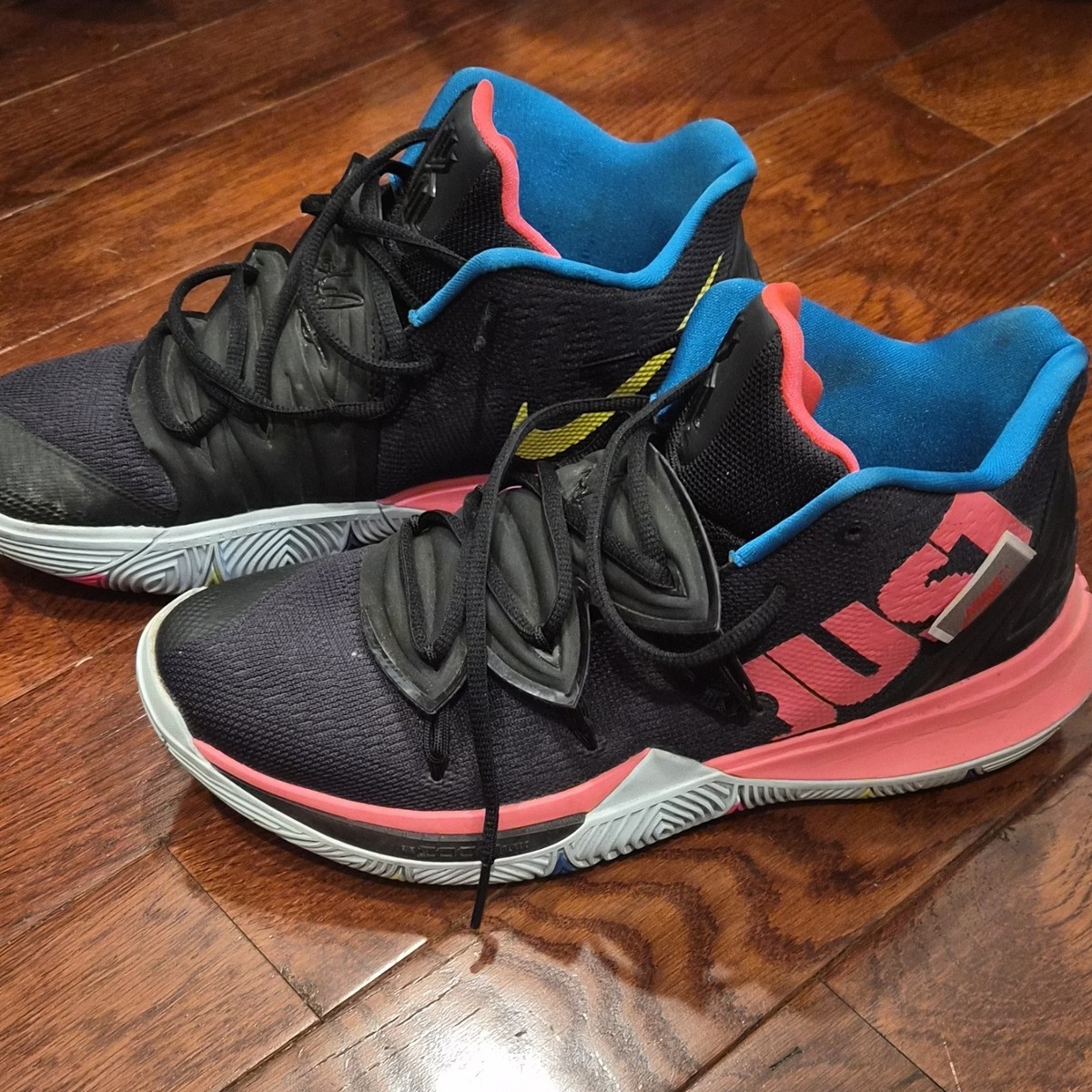 Nike Kyrie 5 just do it mens Basketball Sneakers Black Blue Pink