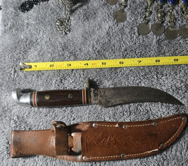 Vintage Western USA Fixed Blade Hunting Knife W39 G , Rare 1983,W Leather Sheath