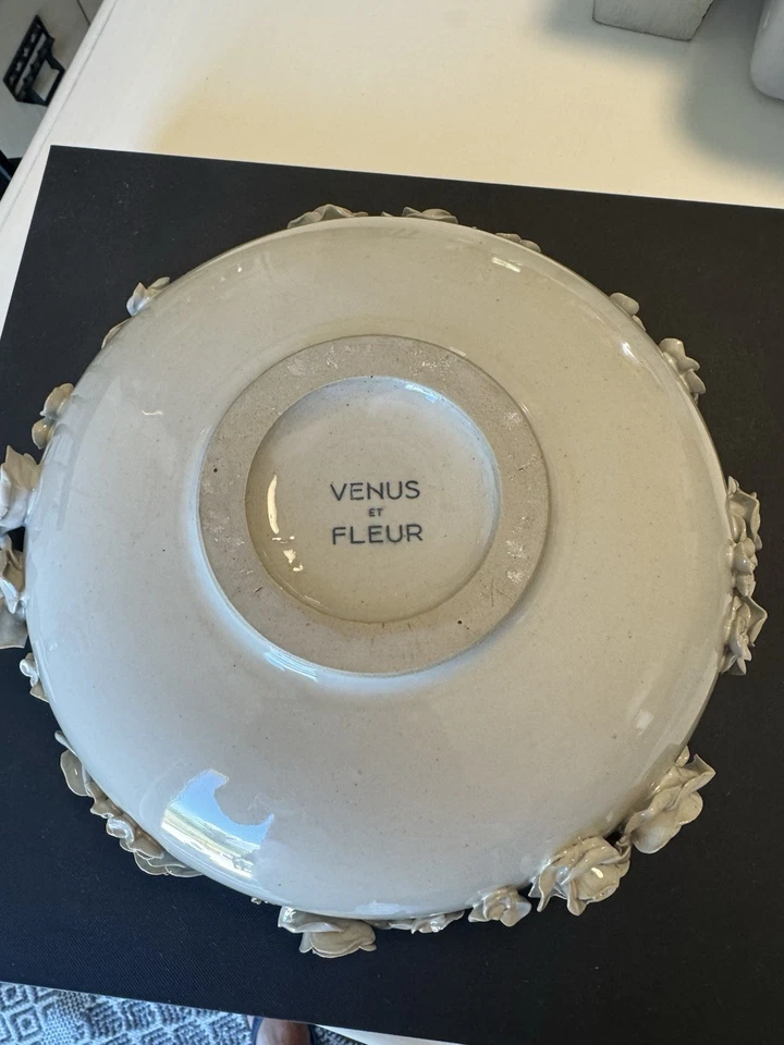 Tigela decorativa floral grande artesanal Venus et Fleur - Imagem 3 de 4