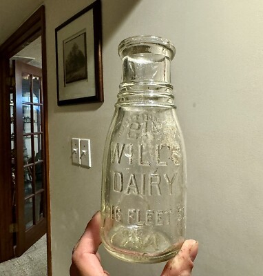 Will s Dairy 2016 Fleet St Pt Milk Bottle Baltimore MD Fells Pt Permit 419 1926
