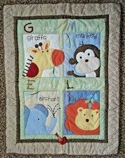 VINTAGE GARANIMALS BABY CRIB QUILT/WALL HANGING: GIRAFFE, MONKEY, ELEPHANT, LION