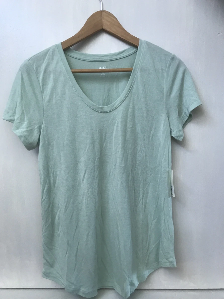 white fila t shirt women's