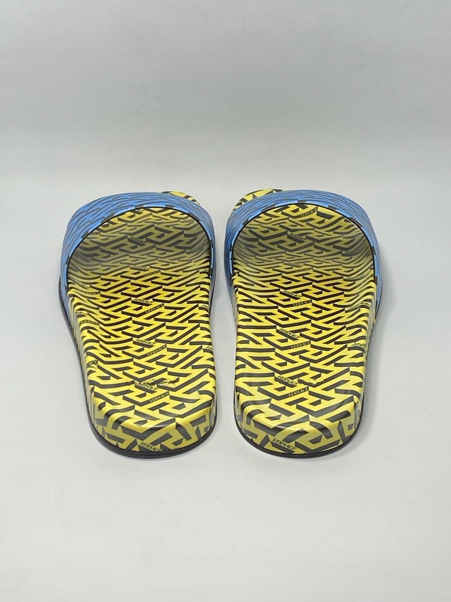 Versace Greca Monogram Flap Sandals size 43/ us size 10 Versace Greca Monogram Rubber Slide Sandals Size 43 EU main image 4