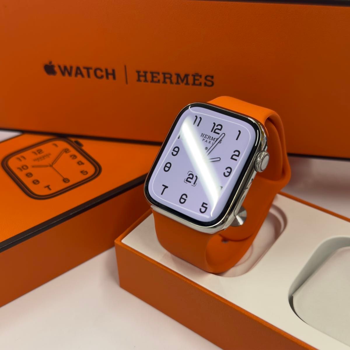 Apple Watch series8 HERMES 45mm GPS+Cellular Silver Apple Watch series8 HERMES 45mm GPS+Cellular Silver