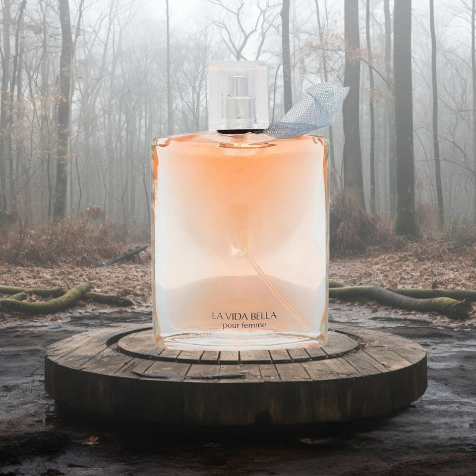 LA VIDA BELLA PERFUME PARA MUJER EAU DE PARFUM SPRAY PARA 3,4 OZ / 100 ml Foto 3 de 4