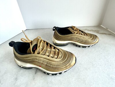 nike air max 97 qs sneakers in metallic gold