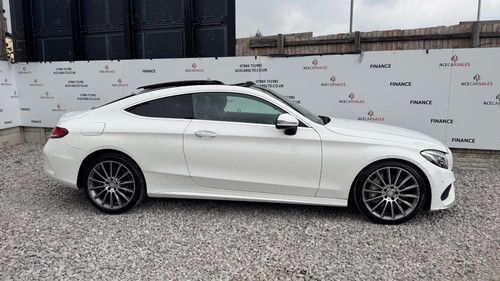 2016 Mercedes-Benz C-Class 2.0 C300 AMG Line (Premium) 7G-Tronic+ Euro 6 (s/s) 2 - Picture 9 of 24