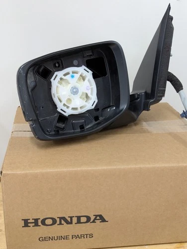 2023-2025 Honda Pilot Driver Side Mirror Housing & Internals